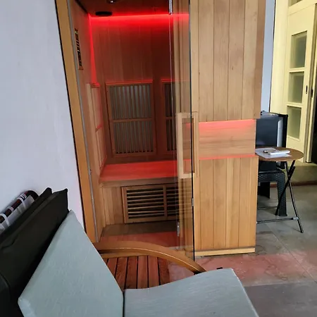 Casa de Férias Vikendica Garfild Sa Bazenom I Saunom Banja Luka