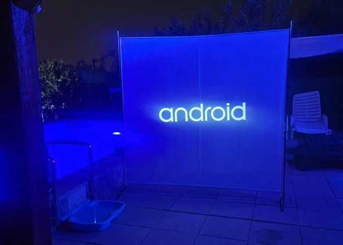 Vikendica Garfild Sa Bazenom I Saunom Holiday home