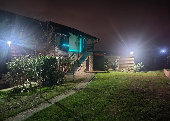 Holiday home Vikendica Garfild Sa Bazenom I Saunom *