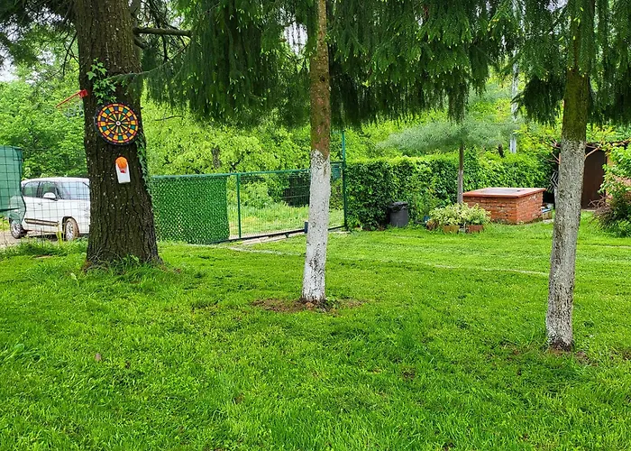 Vikendica Garfild Sa Bazenom I Saunom Banja Luka